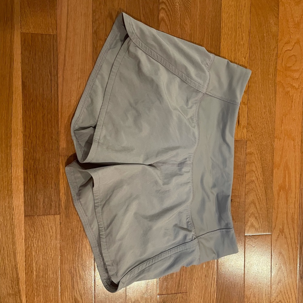 Women’s Lululemon align shorts